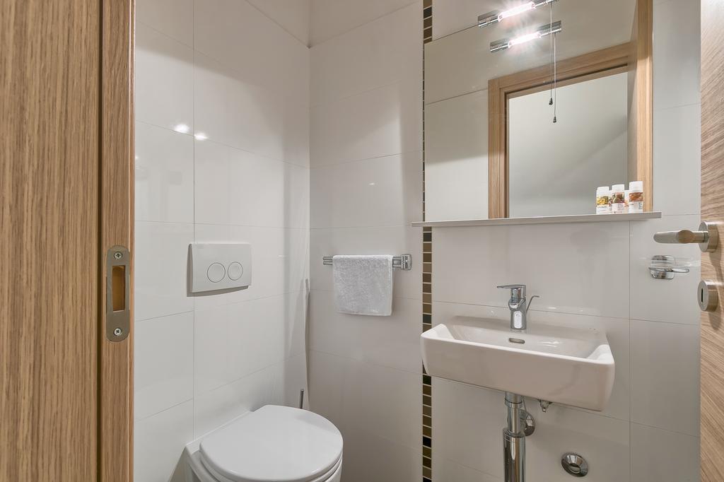 Adriatic Apartments Fažana エクステリア 写真