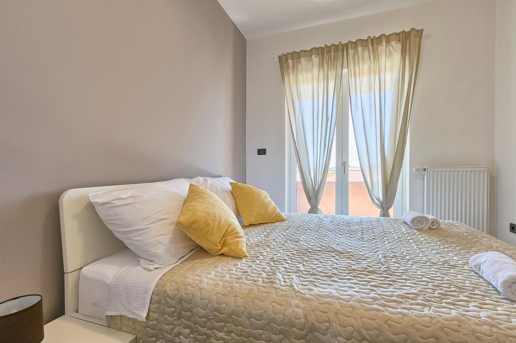 Adriatic Apartments Fažana エクステリア 写真